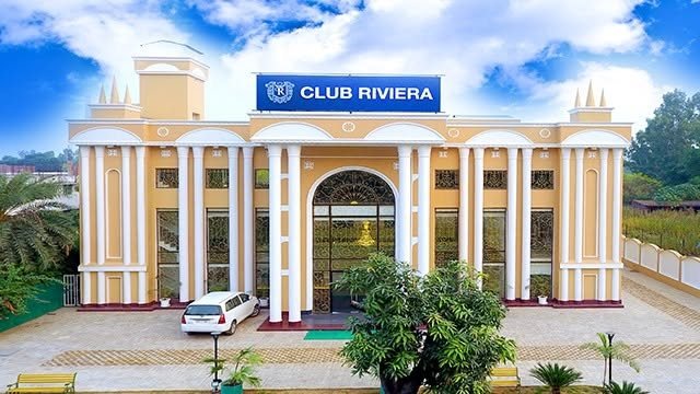 Hotel Club Riviera cover
