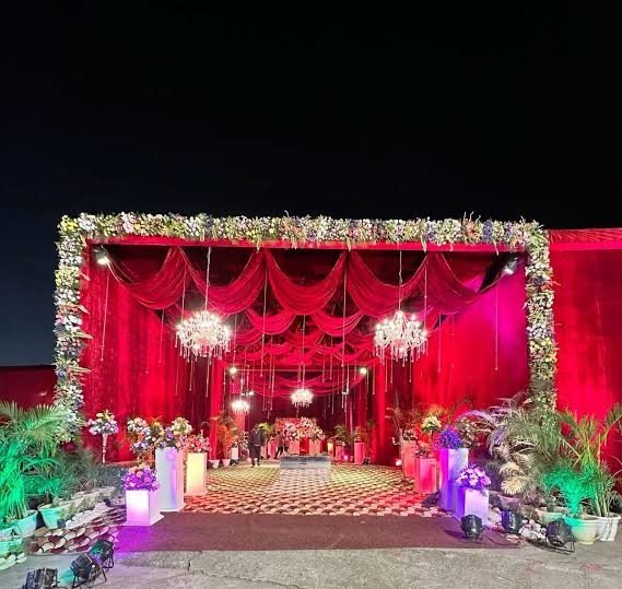 Vaibhav Tant House cover