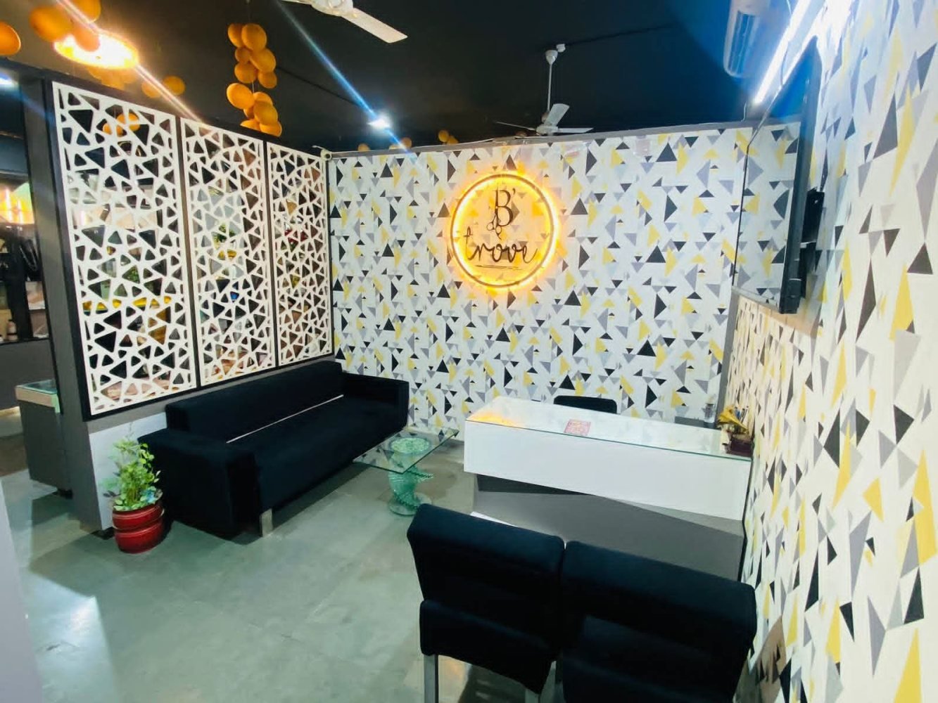 B’Trove Salon Studio & Grade gallery photo