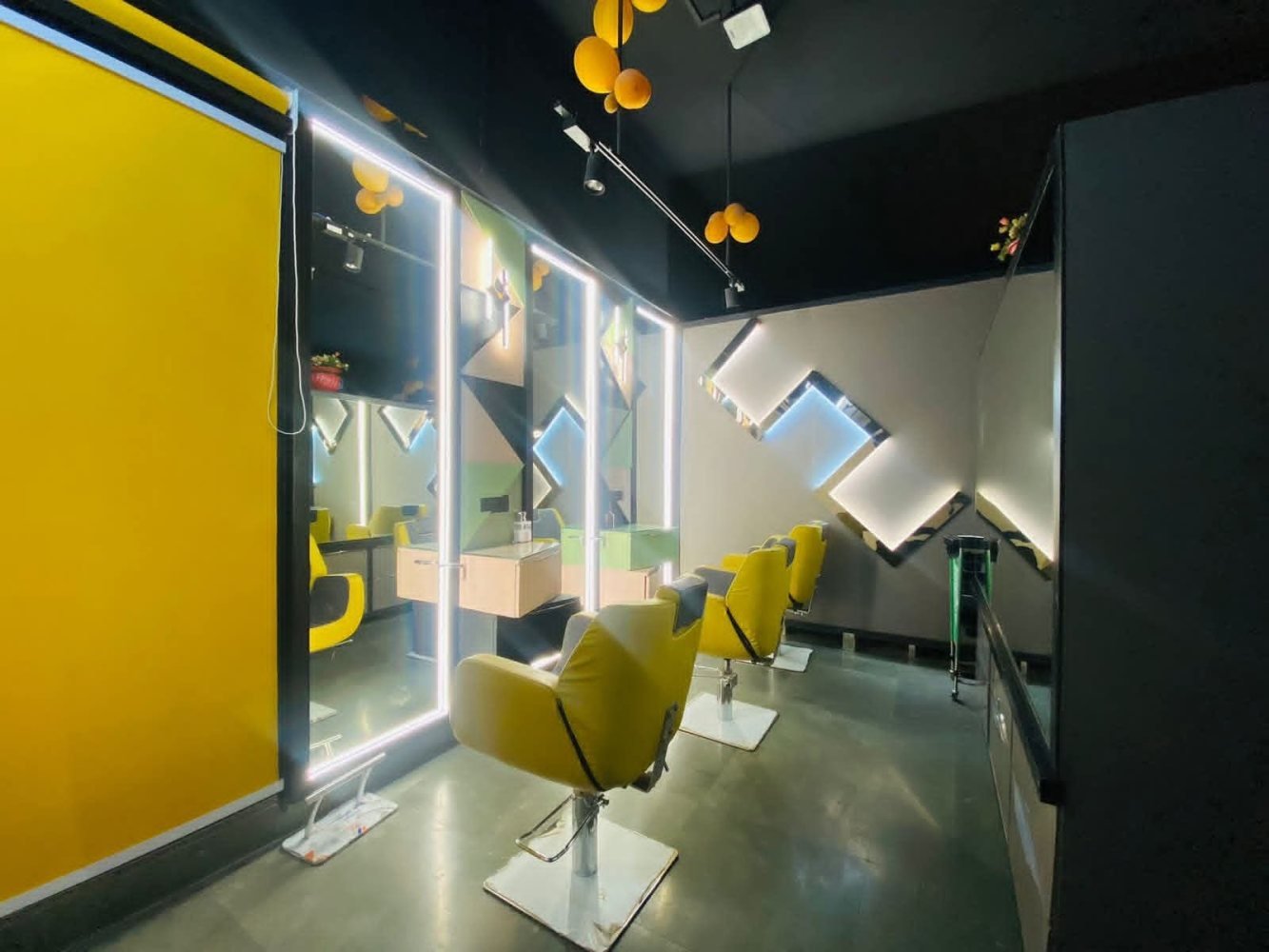 B’Trove Salon Studio & Grade gallery photo