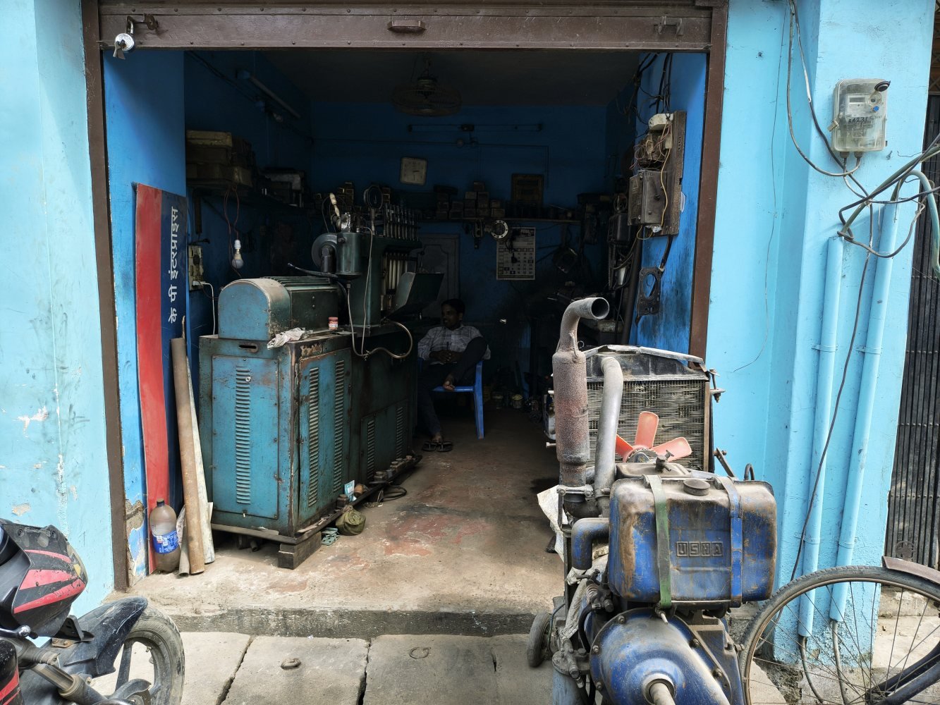 KASIM DIESEL SERVICE, Ikrar husain urf Chotu bhai gallery photo