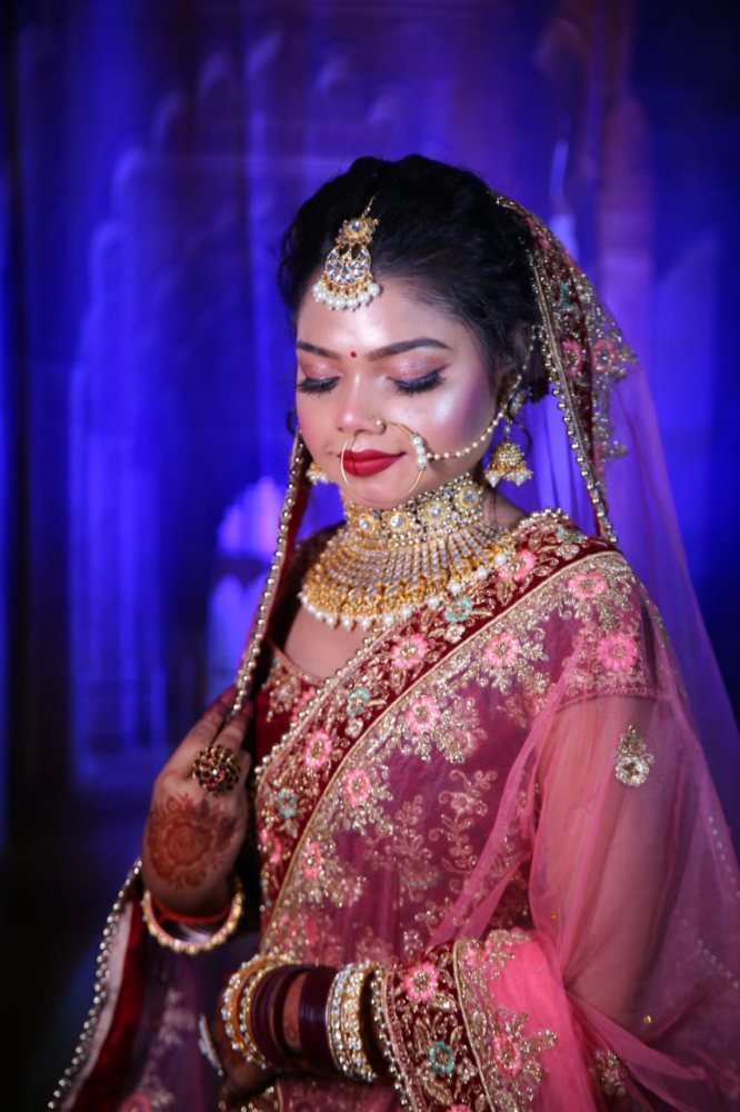 Yashika mourya gallery photo