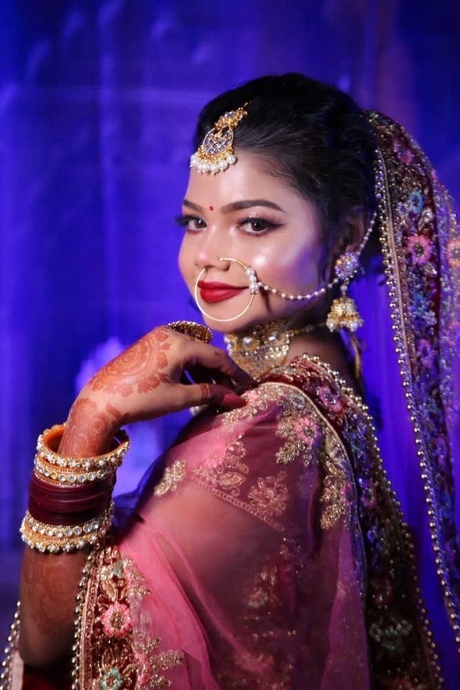 Yashika mourya gallery photo