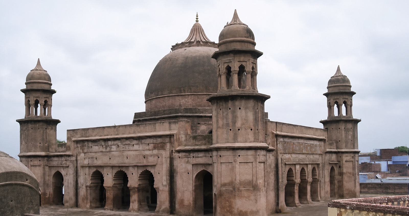 Tomb of Ikhlas Khan (Roza)